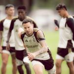 Estudiantes enfrenta Flamengo: saiba onde acompanhar ao vivo, horários e formações das equipes