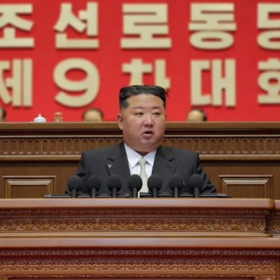 Kim exalta bravura de soldados norte-coreanos que optaram pelo suicídio em vez de serem capturados na Ucrânia