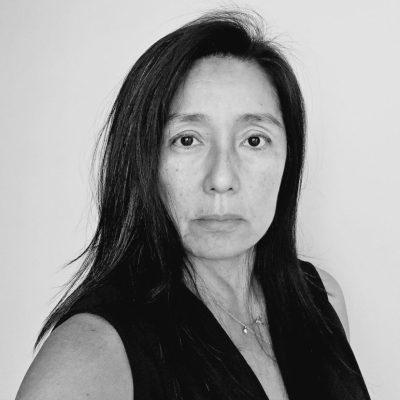 Pés de Lótus: Entre a Herança Cultural e os Limites da Modernidade