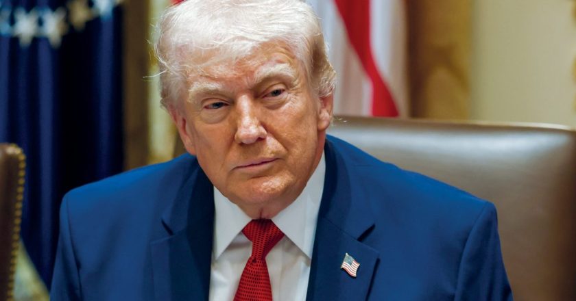 Trump apresenta plano de combate ao terrorismo com ênfase nas ameaças da América Latina