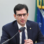Comissão divulga calendário para votação sobre o término da escala 6×1