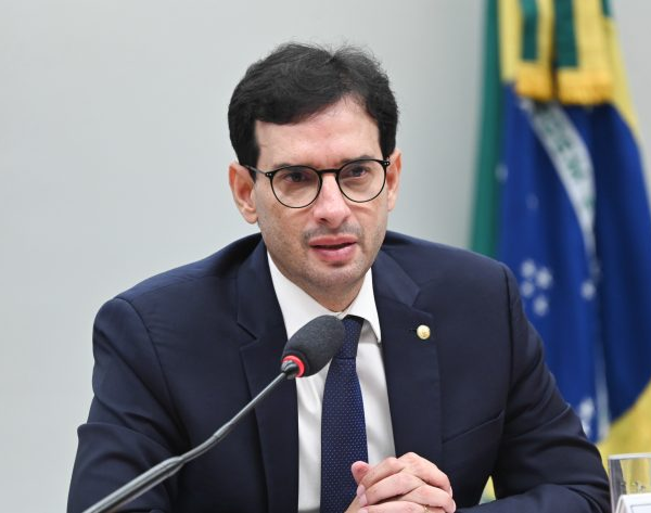 Comissão divulga calendário para votação sobre o término da escala 6×1