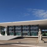 STF mantém diretrizes de ICMS para Educação em MG ao negar pedido de partido