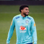 Ederson parte para os EUA em preparação para a Copa do Mundo com a seleção brasileira