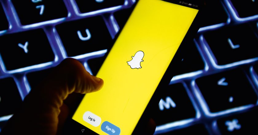 Indivíduo é denunciado por explorar rede social para agredir mais de 360 menores na Finlândia