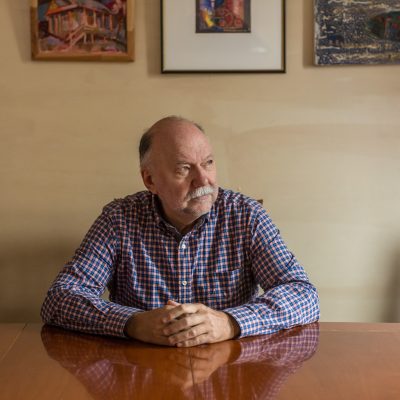 Andrey Kurkov compara Putin a Hitler e prevê legado sombrio na história