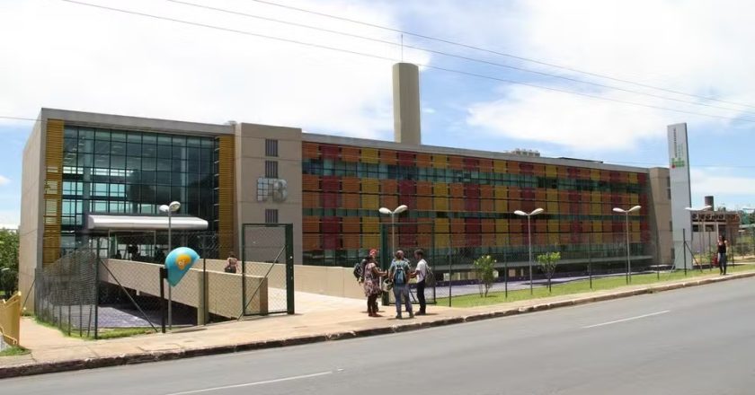 IFB lança oportunidades gratuitas em cursos técnicos, graduação e pós-graduação no DF