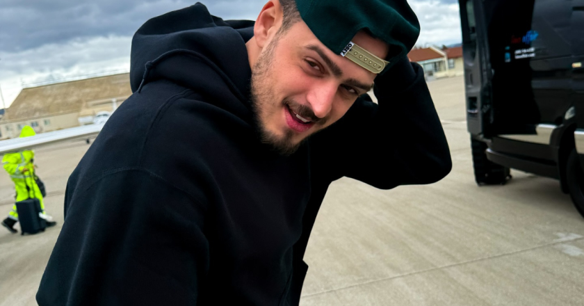 Jon Vlogs adquire jato privado de R$ 15 milhões e celebra: “Um sonho realizado