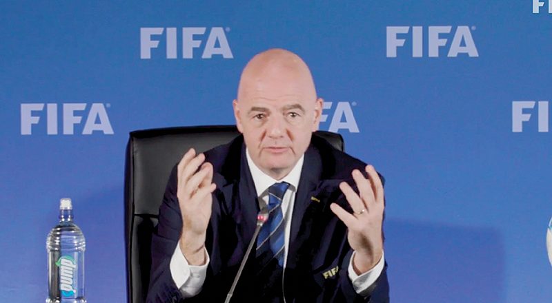 Conflito entre Uefa e Fifa se intensifica com ameaça de processo devido a plano de Infantino