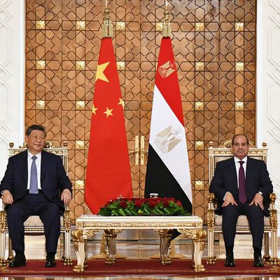 Xi Jinping propõe uma nova era de segurança no Oriente Médio durante sua passagem pelo Egito