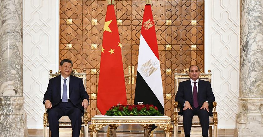 Xi Jinping propõe uma nova era de segurança no Oriente Médio durante sua passagem pelo Egito