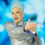 Cariúcha critica Mara, apoia Xuxa e provoca: “Seu gogó tá enchendo a praça?