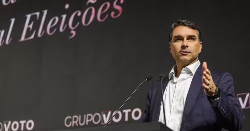 Flávio responde a Lula e afirma que aumentar folgas não resolve problemas de endividamento e desemprego entre os trabalhadores